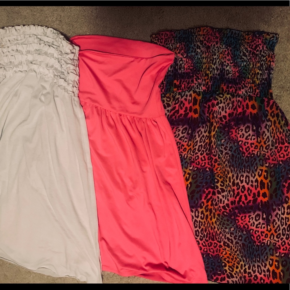 4 mini strapless dresses